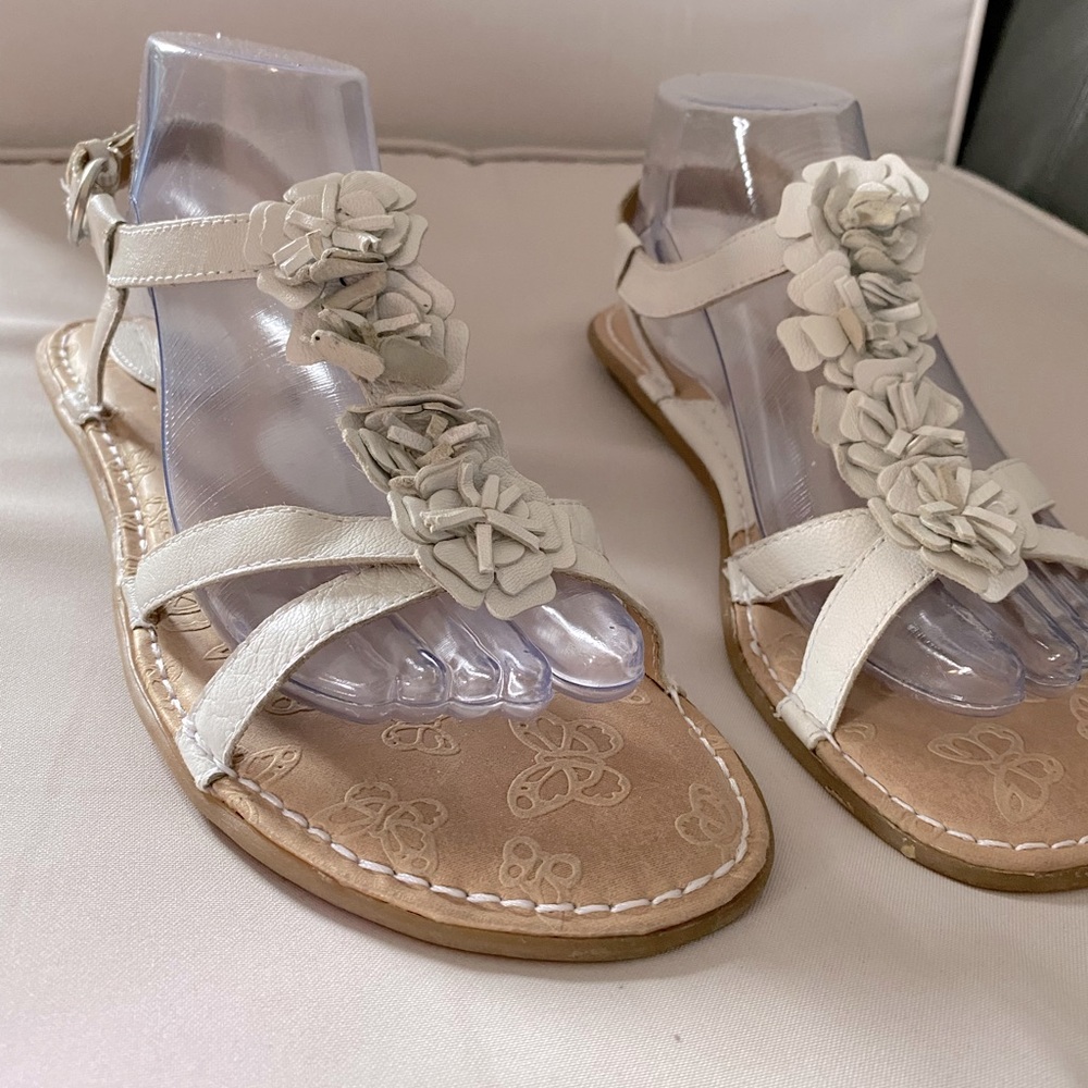 Soft White leather sandals never worn Size 10.